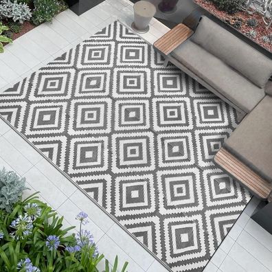 Famibay Outdoor Teppich 150x245 cm Grau/Weiß Wetterfest Wasserfest für Balkon