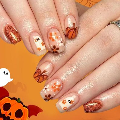 Ceboic 24 Stk. Halloween Press on Nails, Orange Glänzend Künstliche Nägel Kurz