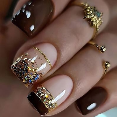 Ceboic 24 Stück Press on Nails Eckig Kurz Braun Glänzend - Natürliche