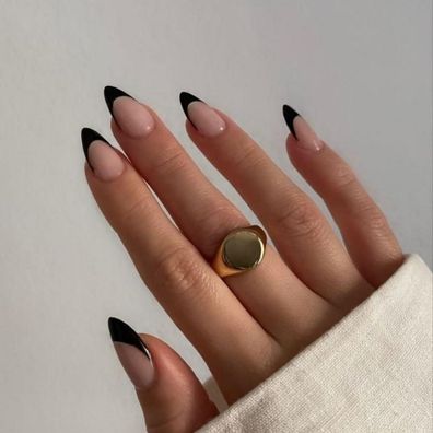 KQueenest Soft Gel French Tip Press On Nails - 30 Stück Kurz Mandel Schwarz