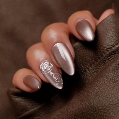 Nymora 24 Stück Mittellange Glänzende Acryl Rosen Press On Nägel Almond Design
