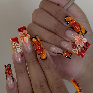 Auroriel 24x Lange Quadratische Press on Nägel Rot-Orange mit 3D Schmetterling