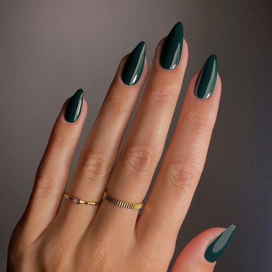 KQueenest Dunkel Grün Press On Nails Mittel Mandel - 24 Stück Acryl Nägel zum