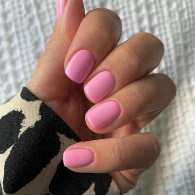 MouyouGlow Kurz Square Rose Kunstnägel mit Nagelkleber, Eckig Pink Acryl
