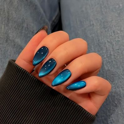 KQueenest Cat Eye Press On Nails - Schwarz Mandel Glitzer Blau Fake Nails Set