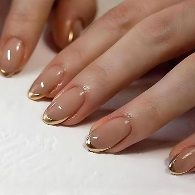 Ceboic 24 Stück French Press on Nails Mittel Beige Pink Mandel mit Gold Rand