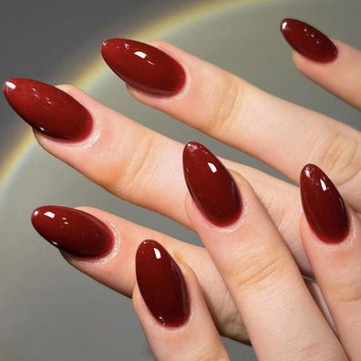 Glamermaid 24 Stk. Mittlere Mandel Kunstnägel Kirschrot Dunkelrot Stiletto