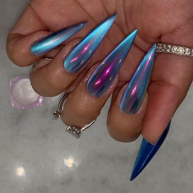 MouyouGlow Stiletto Blaue Cat Eye Glazed Donut Press on Nails Long mit
