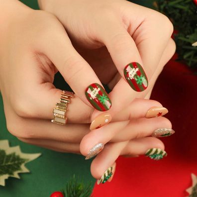 Daruur 24 Stück Full Cover Press on Nails - Vielfältige Farben & Stile für