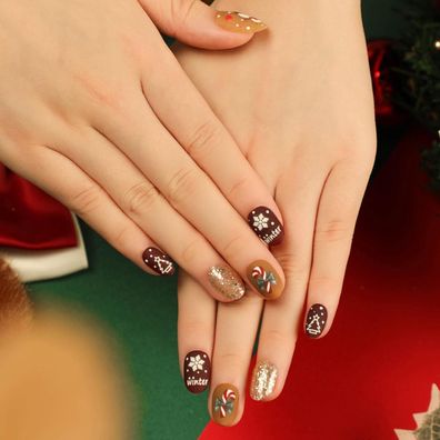 Daruur 24 Stück Full Cover Press on Nails, Vielfältige Farben & Stile