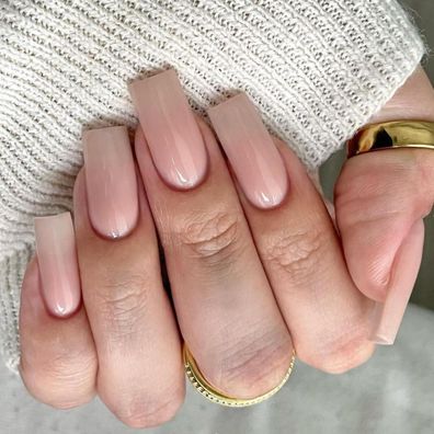 KQueenest Lange Mandel Eckig Sarg Nägel zum Aufkleben Beige Glänzende Jelly-Gel