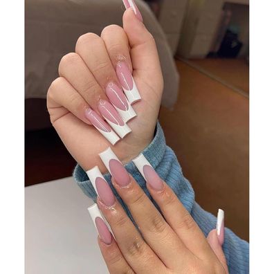 Daruur 24 Stück Full Cover Press on Nails - Vielfältige Farben & Stile für