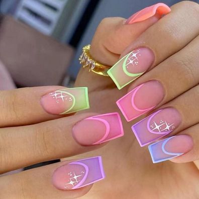 Daruur 24 Stück Full Cover Press on Nails, Klebenägel für Frauen und Mädchen