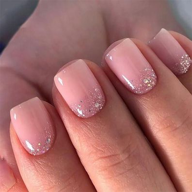 Daruur 24 Stück Full Cover Press on Nails, Klebenägel für Frauen & Mädchen