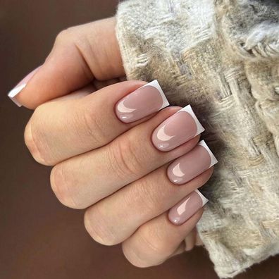 Daruur 24 Stück Full Cover Press on Nails - Vielfältige Farben & Stile für