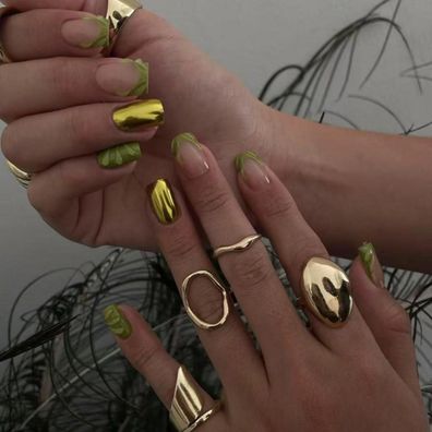 Daruur 24 Stück Full Cover Press on Nails, Klebenägel für Frauen & Mädchen
