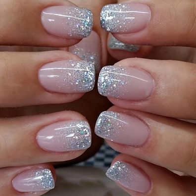 Ceboic 24 Stück Kurz Square Französische Press on Nails Rosa Glitzer Künstliche