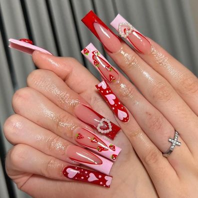 Daruur 24 Stück Full Cover Press on Nails, Vielfalt an Farben und Stilen