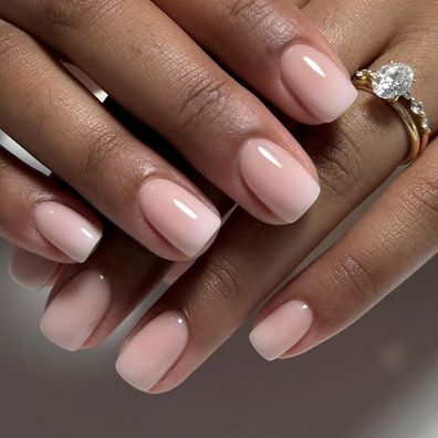 Ceboic 24 Stück Kurz Eckig French Press on Nails Beige Weiß Farbverlauf