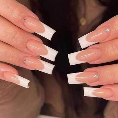 Daruur 24 Stück Full Cover Press on Nails, Klebenägel für Frauen & Mädchen