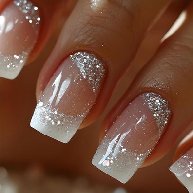 Ceboic 24 Stück French Press on Nails Nude Glänzend Künstliche Nägel zum