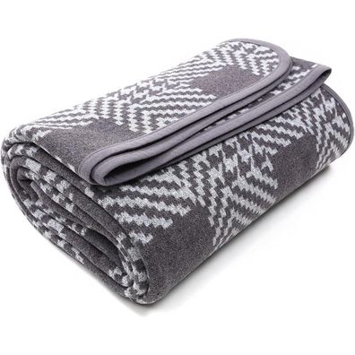 Acushla Merino Wolldecke 160x220 cm, Houndstooth Grey - Warme Wohndecke für