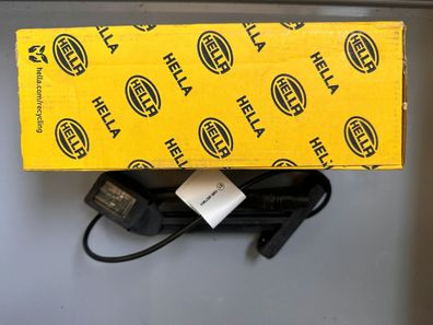 Original Hella Umrissleuchte 2XS 011 744-111 NEU