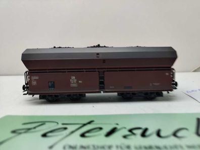 Roco H0 AC 614 558 / vierachsiger Großraum-Selbstentladewagen / NEM / DB / Ladegut K