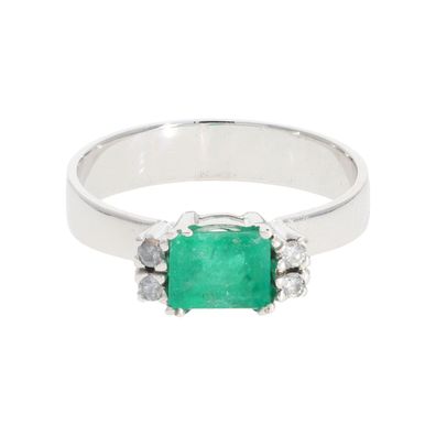 Weißgoldring 585/000 mit Smaragd und Brillanten 25326637 Second Hand, wie neu