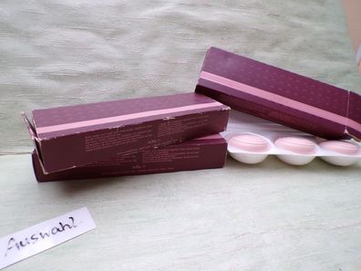 ALT Vintage Avon geprägte Seifen Tasha 3x75g rosa "Kreise"