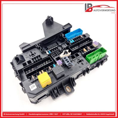 Sicherungskasten Relaiskasten 13206746 OPEL ASTRA H L35 1.7 CDTI GM