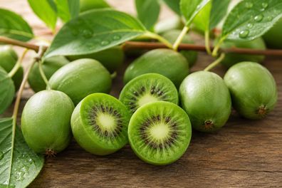 Actinidia arguta, 100 Samen, Kiwibeere, Minikiwi, winterharte Kiwi, samenfest