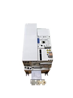 Lenze Inverter Drives 8400 Frequenzumrichter E84AVSCE5524VX0 5.5 kW