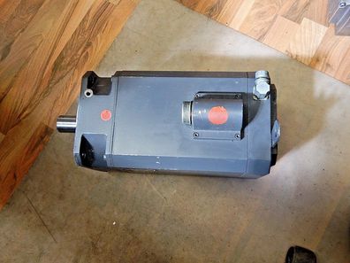 Siemens 3 Brushless Servomotor / 1FT6105-1AC71-4EG1 Used