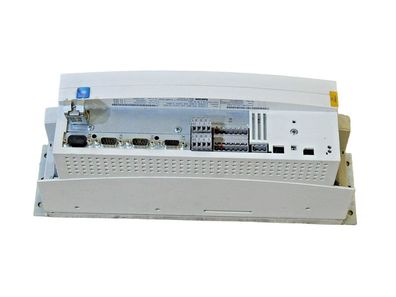 Lenze Frequenzumrichter Servoregler Positionierregler EVS9323-CKV003 GEB