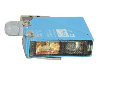 Sick WT24-R2101 Fotoelektrischer Sensor 24-240v gebraucht