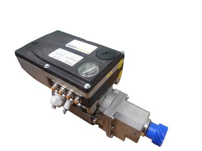 Lenze G50AH045MVCR2C00 Getriebemotor mit E84DGDVB37142PS