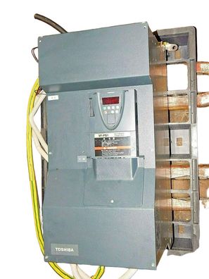 Toshiba Transistor Inverter VFPS1-4110KPC-WP (5) 110KW-164KVA-150HP Used