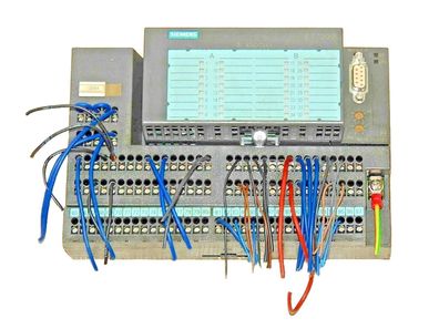 3Siemens simatic S7 6ES7 131-1BL01-0XB0 E.:1 + 6ES7193-1CL00-0XA0 E.:1 used