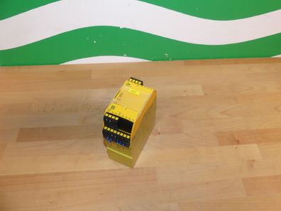 Pilz PNOZ s11 C 24VDC 8 n/o 1 n/c 751111