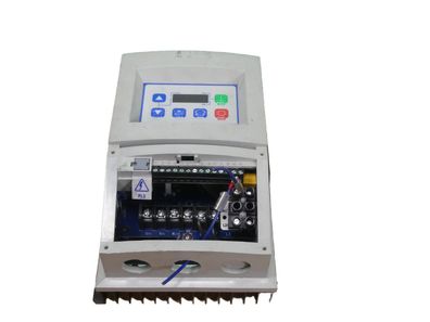 LENZE AC Antrieb ESV371N02SFC