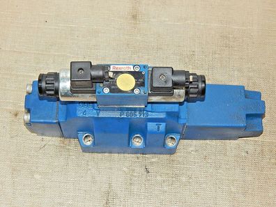 Rexroth R900949376FD 4WRZ 25 W6-325-70/6EG24N9ETK4/D3V Regelventil used