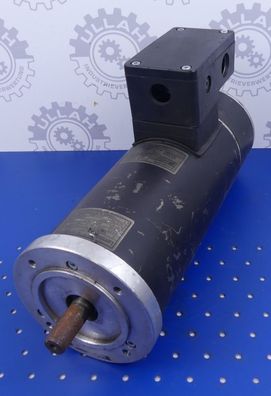 Lenze Sdsgabr063-32 + BFK457-05 Asynchronmotor