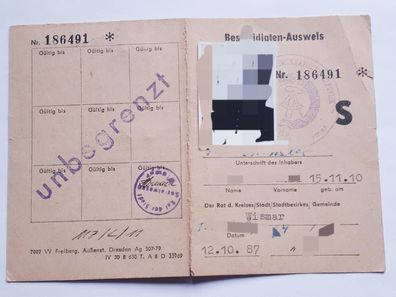 DDR Beschädigten-Ausweis Wismar 1987 männlich