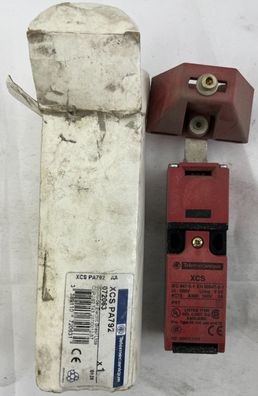 Telemecanique XCS PA792 XCSPA792 Safety Interlock Switch 2NC IP67 500V New