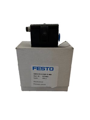 Festo SDE5-V1-O-Q6E-P-M8 Pressure Sensor 527461 New 0–1 bar 15–30VDC PNP