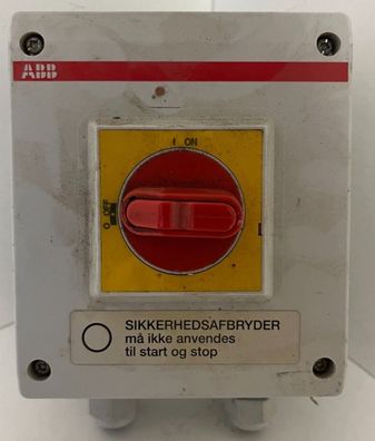ABB OTE16A3M Safety Switch Disconnect 16A IP65 3-Phase USED