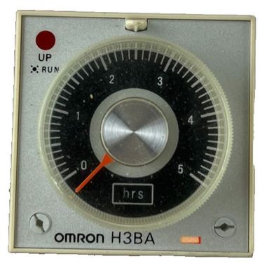 Omron H3BA-8H Timer Relay NEW 200-240VAC 0-5hrs 8-Pin DPDT Japan