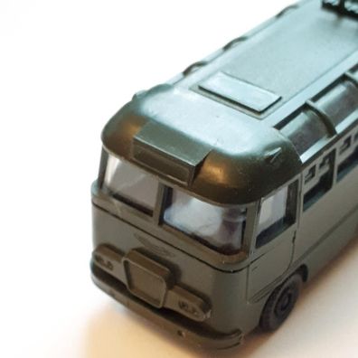 NVA Reisebus Ikarus 31 Maßstab 1:87