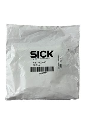 SICK PL80A Reflector NEW 80x80mm Square Photoelectric Sensor 1003865